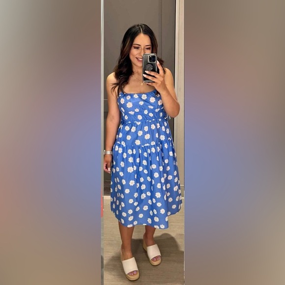 Dresses & Skirts - 💕NEW💕 Universal Thread Dress
